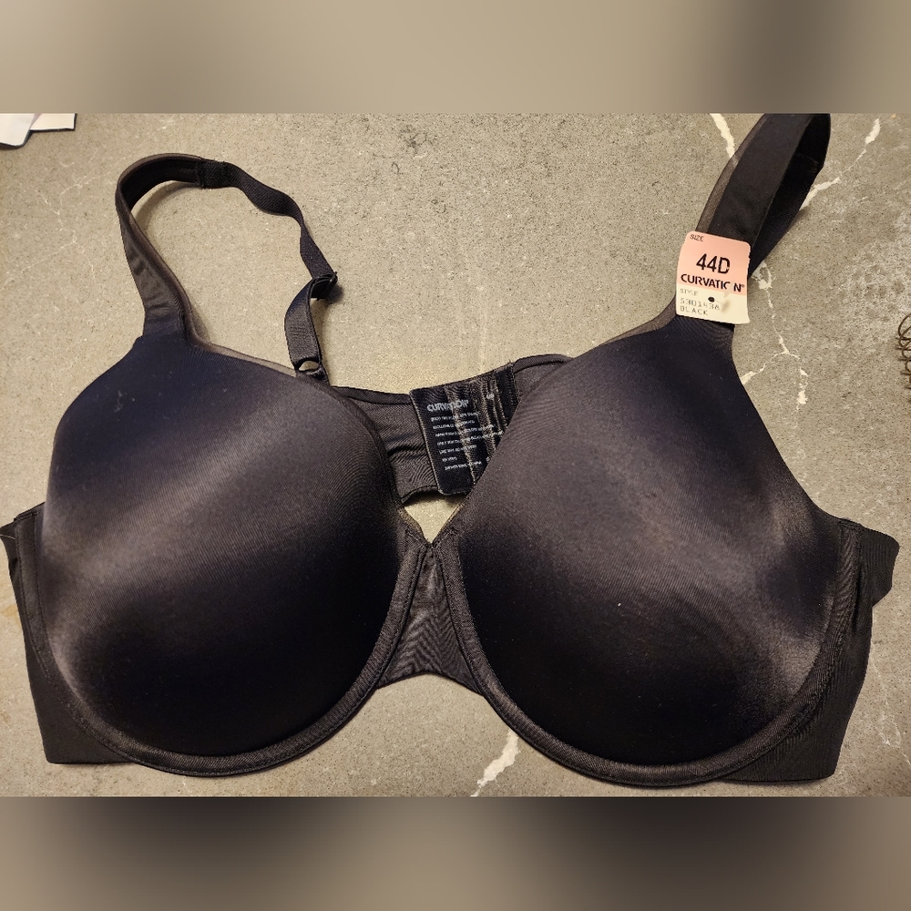 Curvation Back Smoothing bra 44D